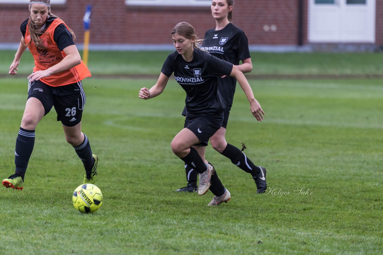 Bild 54 - Frauen TSV Wiemersdorf - VfR Horst : Ergebnis: 0:7